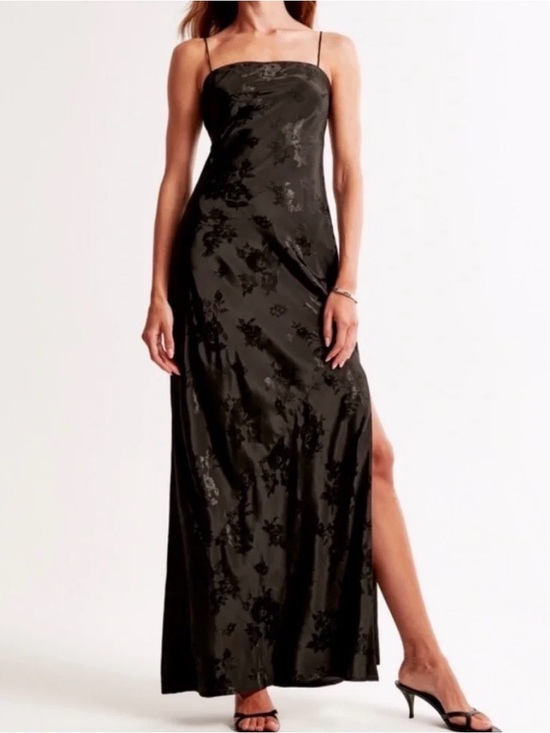 Abercrombie & Fitch Dresses & Skirts - NWT Abercrombie & Fitch The A&F Julia Slip Satin Jacquard Maxi Dress Medium